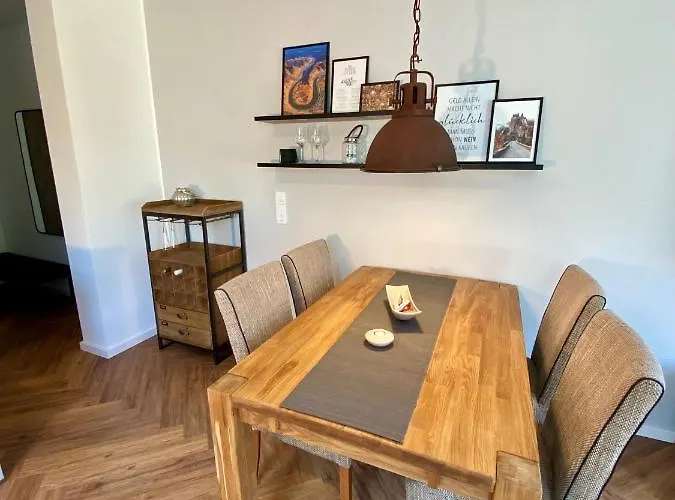 Mosel-fewo-jule エンキルヒ